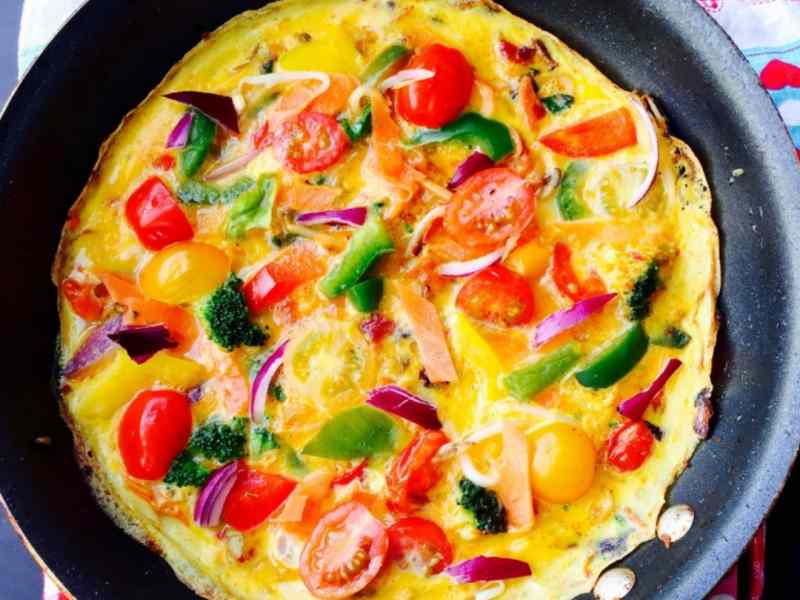 Veggie stir fry omelette